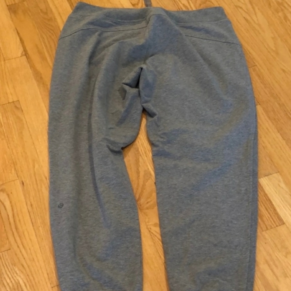 Lululemon EUC Warm Down Jogger Worn 2x Gray Sz 10
